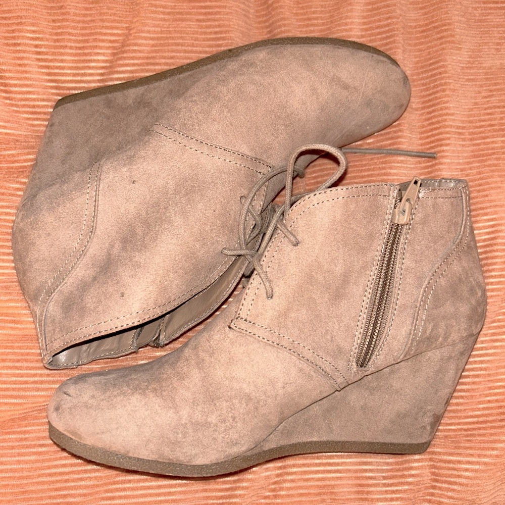 Brown wedge heeled boots